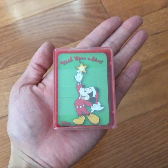 ❤️ 3/$20 ❤️ NWT Mickey Mouse (Mini) Playing Cards - Picture 3 of 3